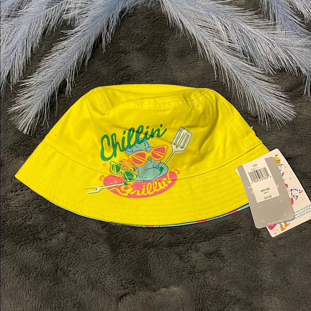 Disney parks ducky and bunny chillin and grillin reversible, bucket hat woman’s